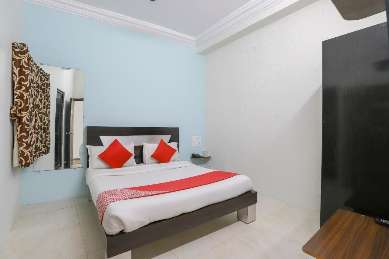 Hotel Jasmine Ahmedabad Eksteriør billede